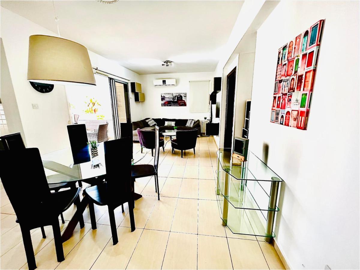 Lara 303 Apartment Ларнака Екстериор снимка